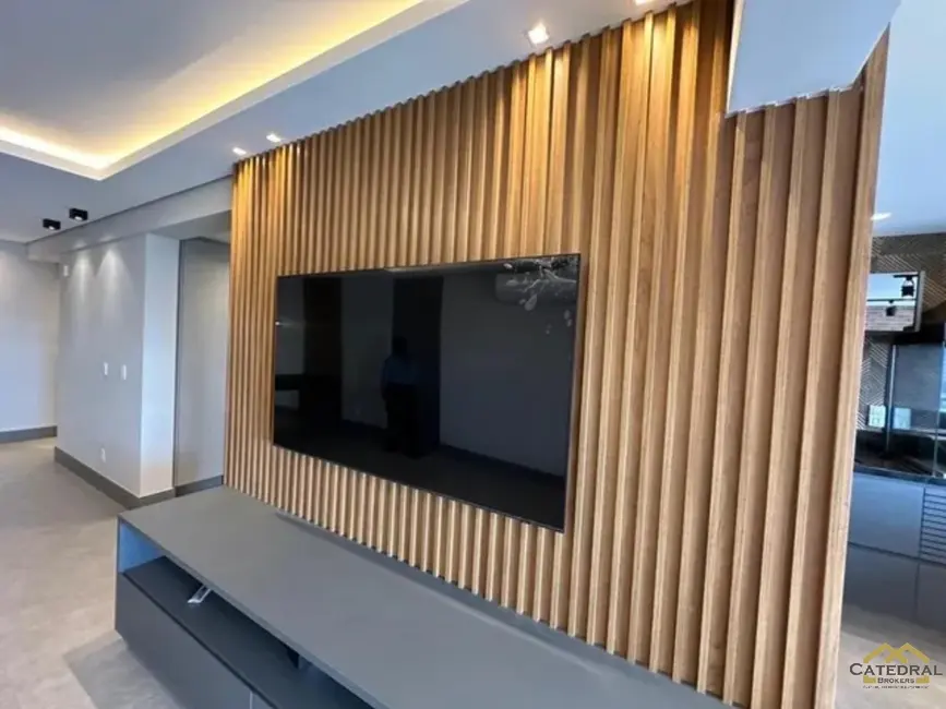 Apartamento com 3 quartos à venda, 148m2 em Anhangabaú, Jundiai - SP - imagem 3 Foto 3 de Apartamento com 3 quartos à venda, 148m2 em Anhangabaú, Jundiai - SP