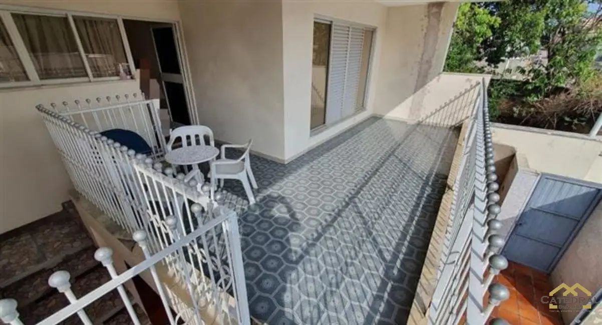 Foto 2 de Casa com 2 quartos à venda, 208m2 em Jardim das Carpas, Jundiai - SP