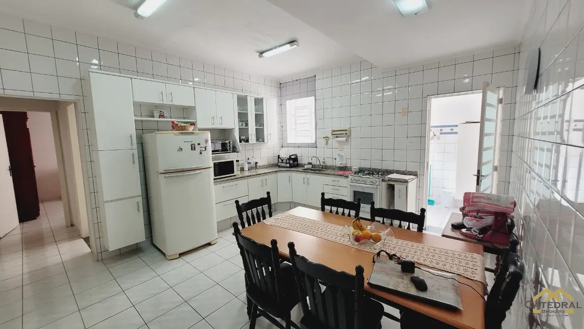 Foto 5 de Sobrado com 4 quartos à venda, 268m2 em Anhangabaú, Jundiai - SP