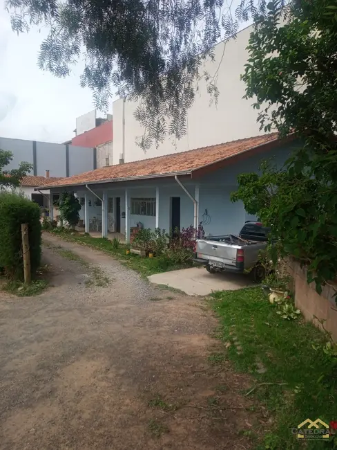 Foto 1 de Sala Comercial com 3 quartos para alugar, 315m2 em Chácaras Santa Martha, Varzea Paulista - SP