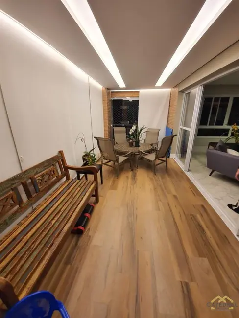 Apartamento com 3 quartos para alugar, 268m2 em Anhangabaú, Jundiai - SP - imagem 7 Foto 7 de Apartamento com 3 quartos para alugar, 268m2 em Anhangabaú, Jundiai - SP