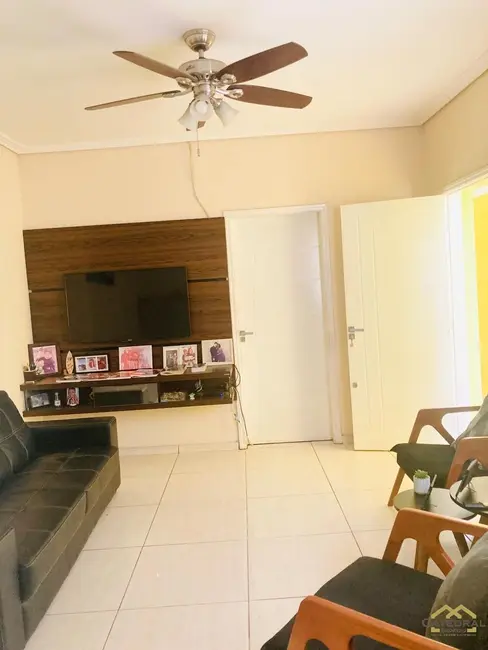 Foto 2 de Casa com 2 quartos à venda, 108m2 em Jardim Estádio, Jundiai - SP