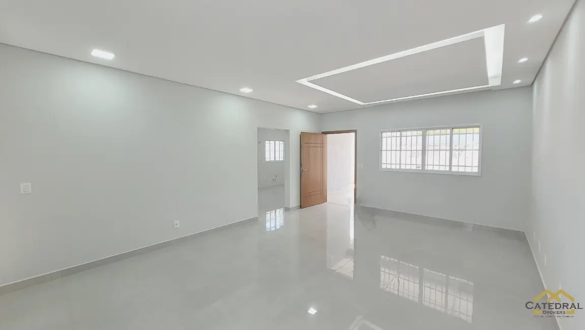 Casa com 3 quartos à venda, 140m2 em Parque da Represa, Jundiai - SP - imagem 3 Foto 3 de Casa com 3 quartos à venda, 140m2 em Parque da Represa, Jundiai - SP