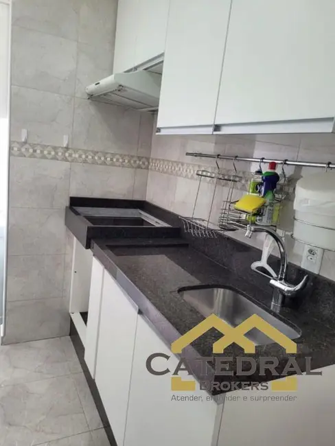Foto 4 de Apartamento com 2 quartos para alugar, 54m2 em Vila Rami, Jundiai - SP