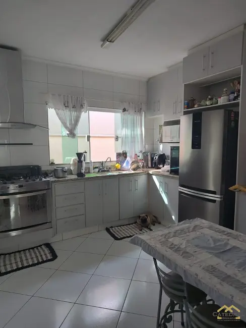 Casa com 4 quartos à venda, 225m2 em Parque da Represa, Jundiai - SP - imagem 5 Foto 5 de Casa com 4 quartos à venda, 225m2 em Parque da Represa, Jundiai - SP
