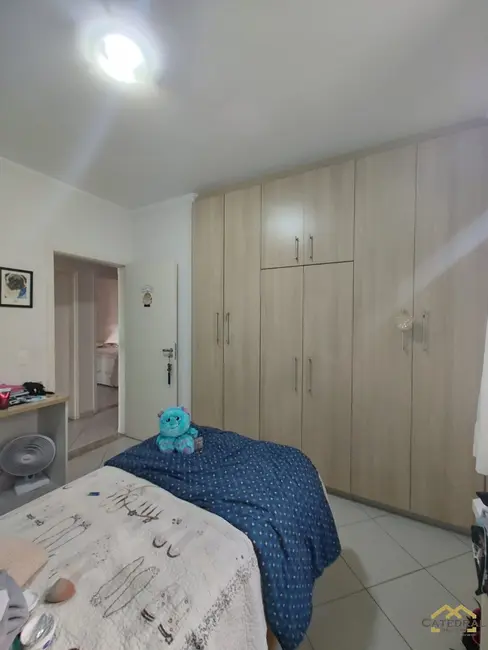 Casa com 4 quartos à venda, 225m2 em Parque da Represa, Jundiai - SP - imagem 9 Foto 9 de Casa com 4 quartos à venda, 225m2 em Parque da Represa, Jundiai - SP