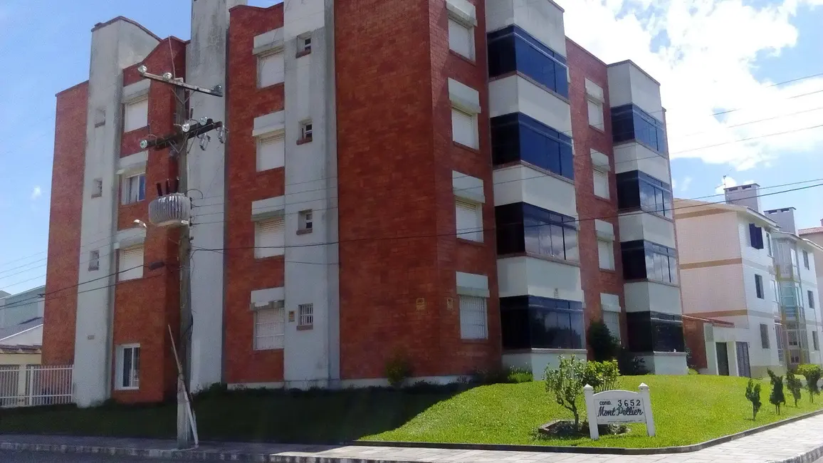 Foto 2 de Apartamento com 3 quartos à venda, 80m2 em Capao Da Canoa - RS