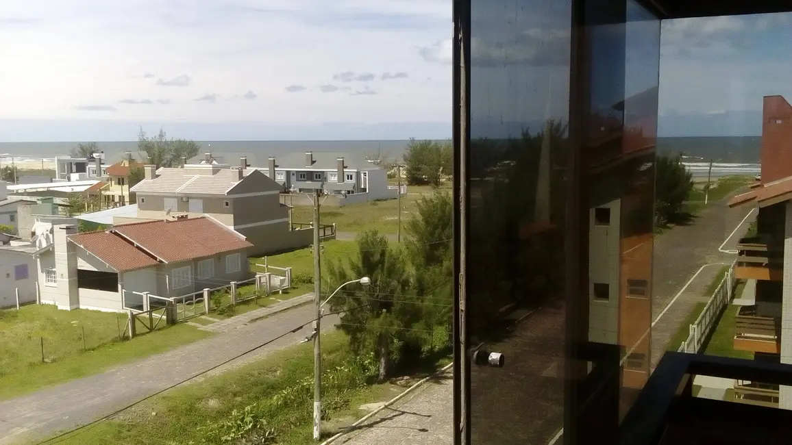 Foto 1 de Apartamento com 3 quartos à venda, 80m2 em Capao Da Canoa - RS