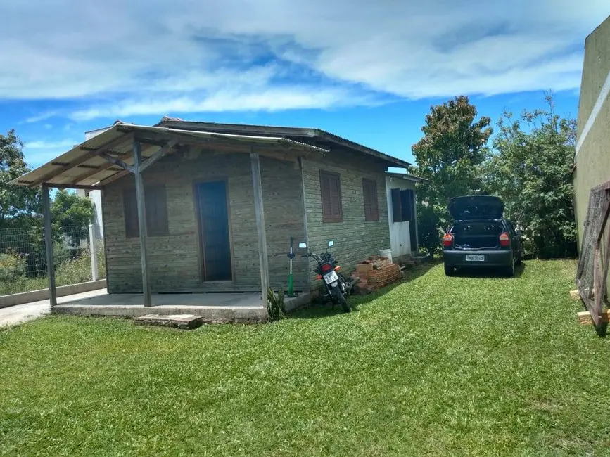 Foto 1 de Casa com 2 quartos à venda em Capao Da Canoa - RS