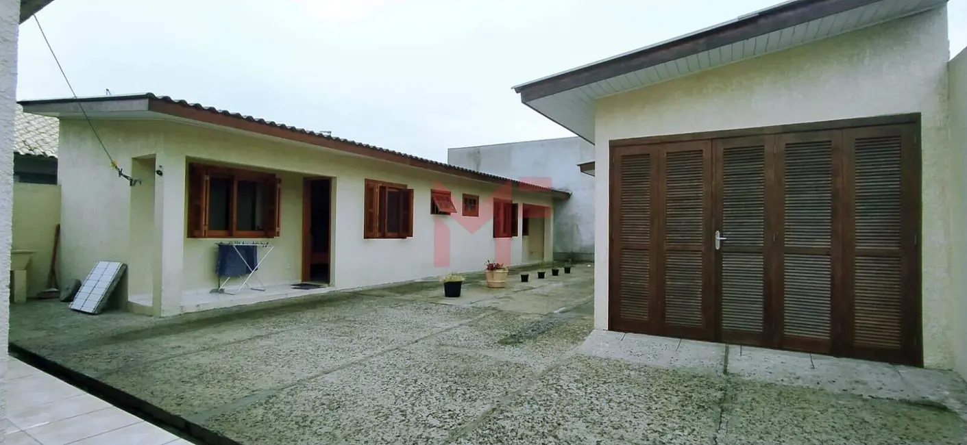 Foto 4 de Casa com 5 quartos à venda em Capao Da Canoa - RS