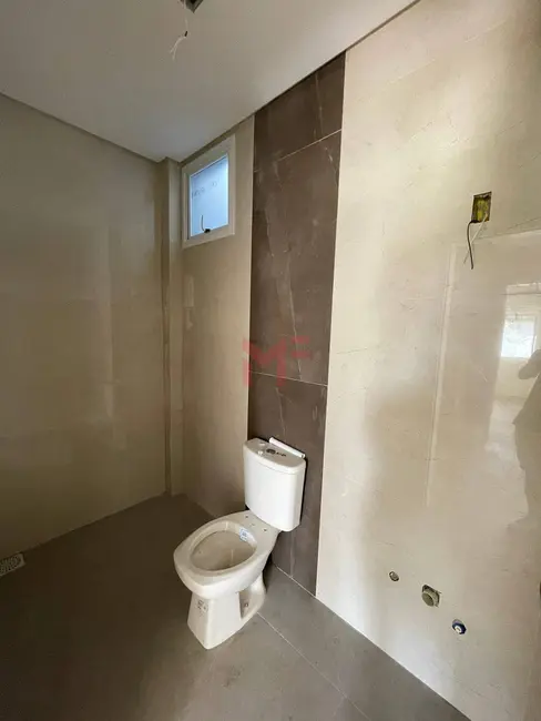 Sobrado com 3 quartos à venda em Capao Da Canoa - RS - imagem 7 Foto 7 de Sobrado com 3 quartos à venda em Capao Da Canoa - RS