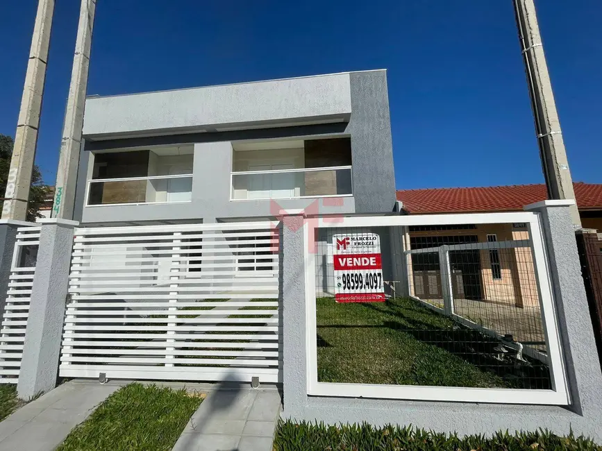 Foto 1 de Sobrado com 3 quartos à venda em Capao Da Canoa - RS