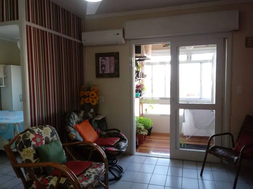 Foto 2 de Apartamento com 2 quartos à venda em Capao Da Canoa - RS