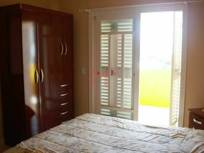 Casa com 3 quartos à venda em Capao Da Canoa - RS - imagem 8 Foto 8 de Casa com 3 quartos à venda em Capao Da Canoa - RS