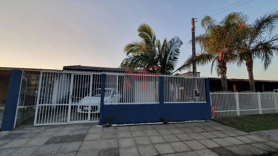 Foto 2 de Casa com 3 quartos à venda, 225m2 em Capao Da Canoa - RS