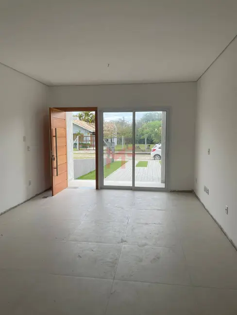 Foto 4 de Casa com 2 quartos à venda em Capao Da Canoa - RS