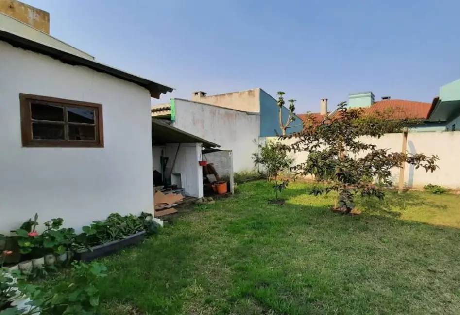 Foto 4 de Casa com 2 quartos à venda, 98m2 em Capao Da Canoa - RS