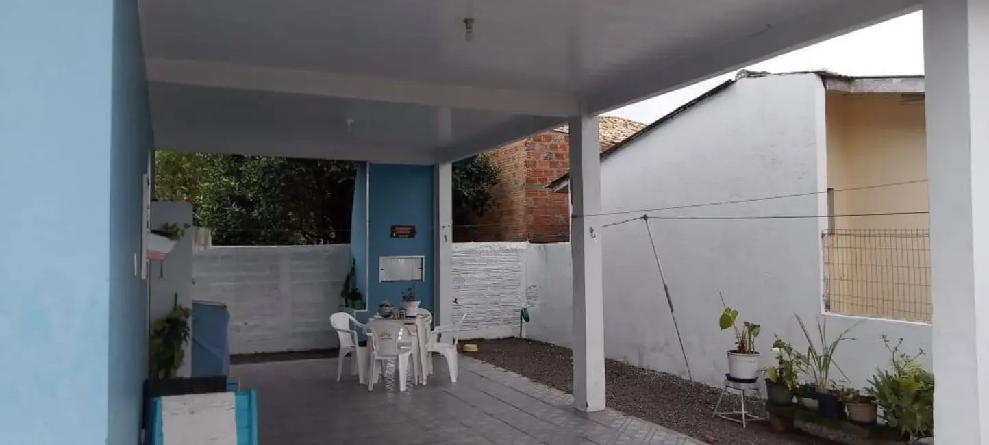 Foto 5 de Casa com 4 quartos à venda, 180m2 em Capao Da Canoa - RS
