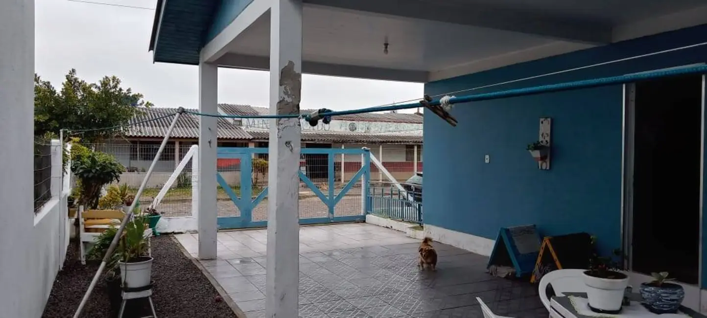 Foto 3 de Casa com 4 quartos à venda, 180m2 em Capao Da Canoa - RS