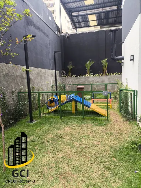 Foto 3 de Apartamento com 1 quarto para alugar, 28m2 em Barra Funda, São Paulo - SP