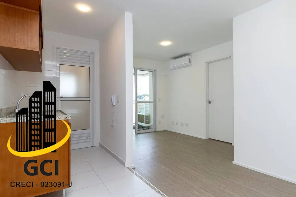 Foto 4 de Apartamento com 1 quarto para alugar, 41m2 em Barra Funda, São Paulo - SP