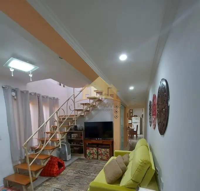 Sobrado com 4 quartos à venda, 160m2 em Cidade Líder, São Paulo - SP - imagem 5 Foto 5 de Sobrado com 4 quartos à venda, 160m2 em Cidade Líder, São Paulo - SP