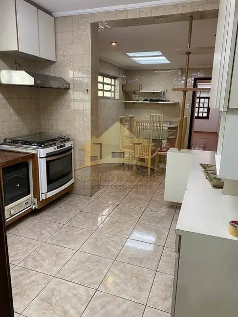 Sobrado com 3 quartos à venda, 120m2 em Penha de França, São Paulo - SP - imagem 5 Foto 5 de Sobrado com 3 quartos à venda, 120m2 em Penha de França, São Paulo - SP