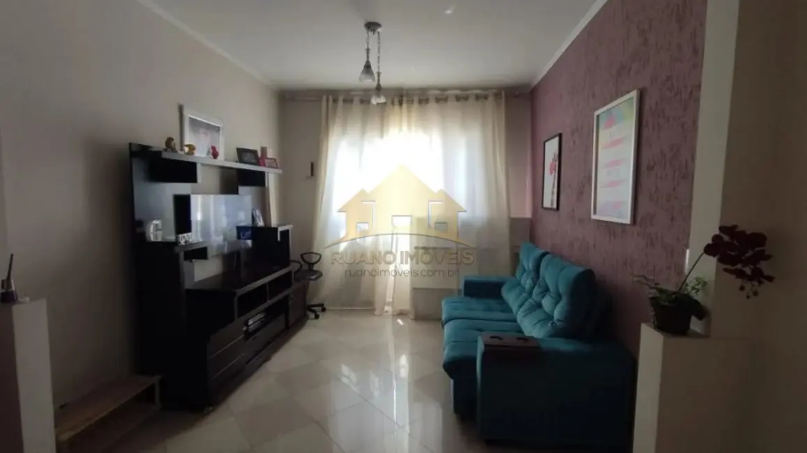 Sobrado com 4 quartos à venda, 144m2 em Cidade Líder, São Paulo - SP - imagem 9 Foto 9 de Sobrado com 4 quartos à venda, 144m2 em Cidade Líder, São Paulo - SP