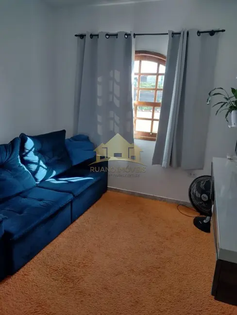 Sobrado com 4 quartos à venda, 155m2 em Cidade Líder, São Paulo - SP - imagem 8 Foto 8 de Sobrado com 4 quartos à venda, 155m2 em Cidade Líder, São Paulo - SP