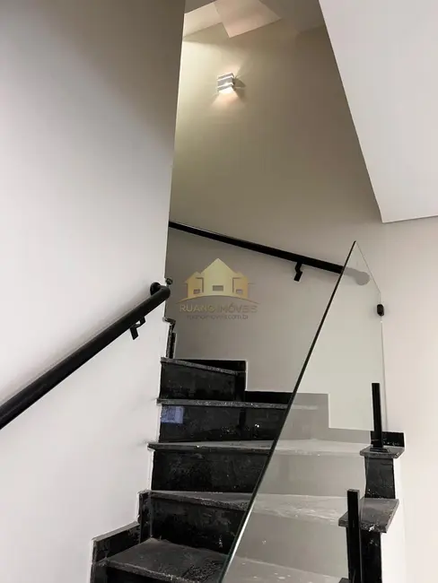 Sobrado com 3 quartos à venda, 186m2 em Vila Ré, São Paulo - SP - imagem 8 Foto 8 de Sobrado com 3 quartos à venda, 186m2 em Vila Ré, São Paulo - SP