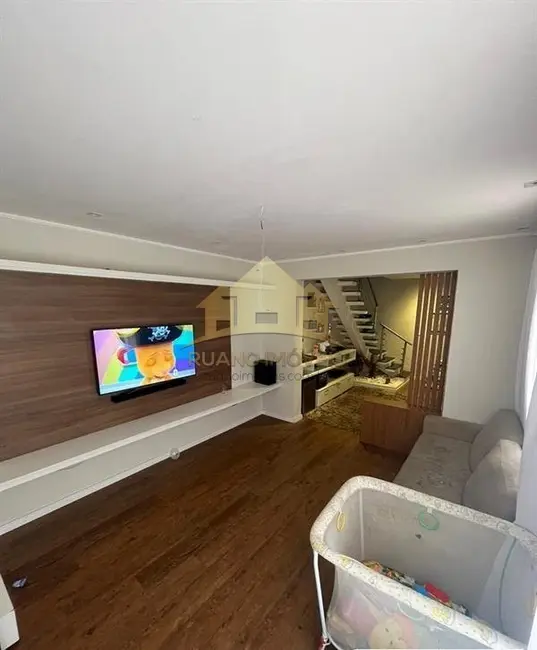 Foto 2 de Sobrado com 3 quartos para alugar, 200m2 em Jardim Aricanduva, São Paulo - SP