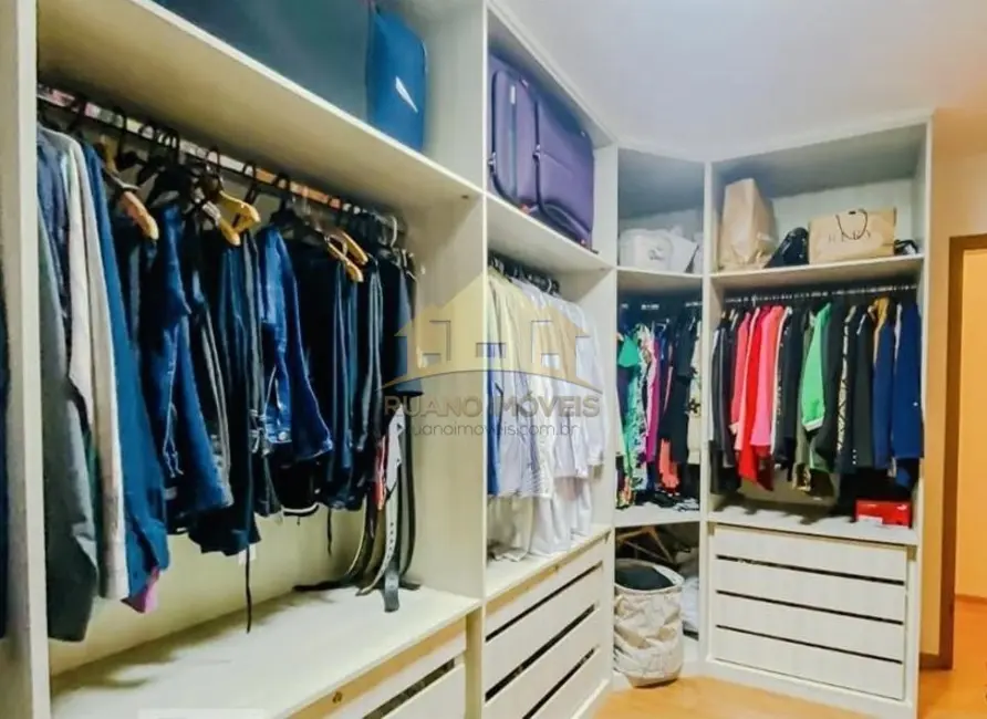 Sobrado com 3 quartos à venda, 375m2 em Tatuapé, São Paulo - SP - imagem 8 Foto 8 de Sobrado com 3 quartos à venda, 375m2 em Tatuapé, São Paulo - SP