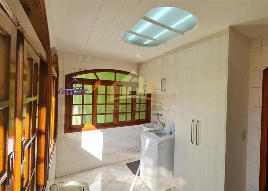 Sobrado com 3 quartos à venda, 300m2 em Vila Costa Melo, São Paulo - SP - imagem 4 Foto 4 de Sobrado com 3 quartos à venda, 300m2 em Vila Costa Melo, São Paulo - SP