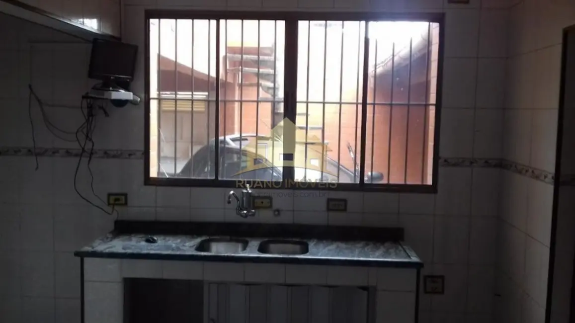 Foto 6 de Sobrado com 2 quartos para alugar, 140m2 em Vila Dalila, São Paulo - SP