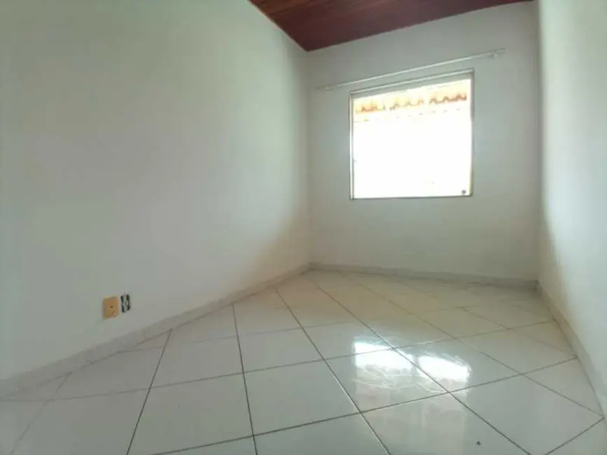 Casa com 1 quarto para alugar, 45m2 em Cabo Frio - RJ - imagem 1 Foto 1 de Casa com 1 quarto para alugar, 45m2 em Cabo Frio - RJ