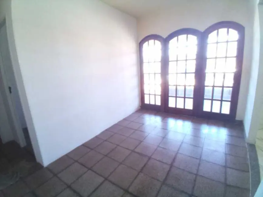 Foto 4 de Casa com 2 quartos para alugar, 70m2 em Cabo Frio - RJ