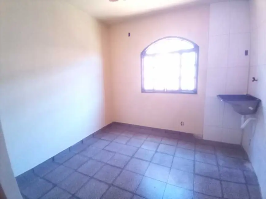 Casa com 2 quartos para alugar, 80m2 em Cabo Frio - RJ - imagem 5 Foto 5 de Casa com 2 quartos para alugar, 80m2 em Cabo Frio - RJ