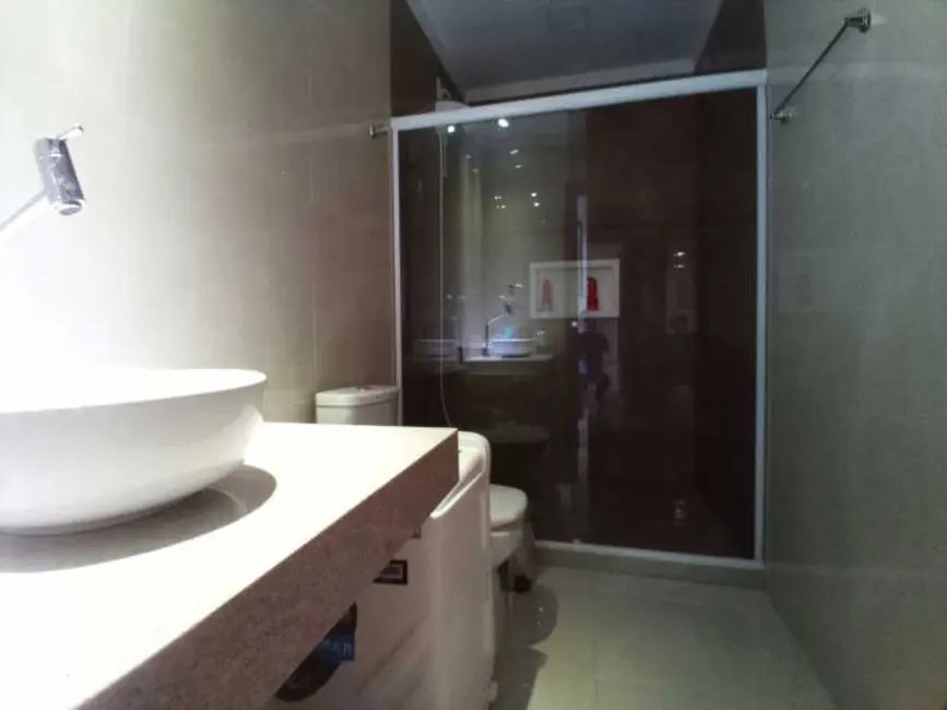 Foto 5 de Casa com 3 quartos à venda, 325m2 em Cabo Frio - RJ