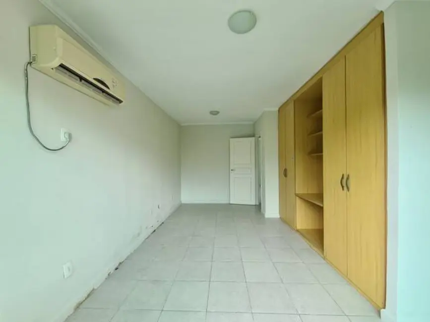 Casa à venda, 250m2 em Flores, Manaus - AM - imagem 7 Foto 7 de Casa à venda, 250m2 em Flores, Manaus - AM