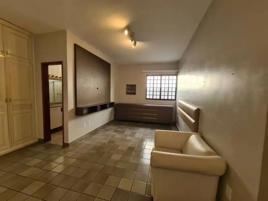 Casa com 4 quartos à venda, 4054m2 em Parque 10 de Novembro, Manaus - AM - imagem 5 Foto 5 de Casa com 4 quartos à venda, 4054m2 em Parque 10 de Novembro, Manaus - AM