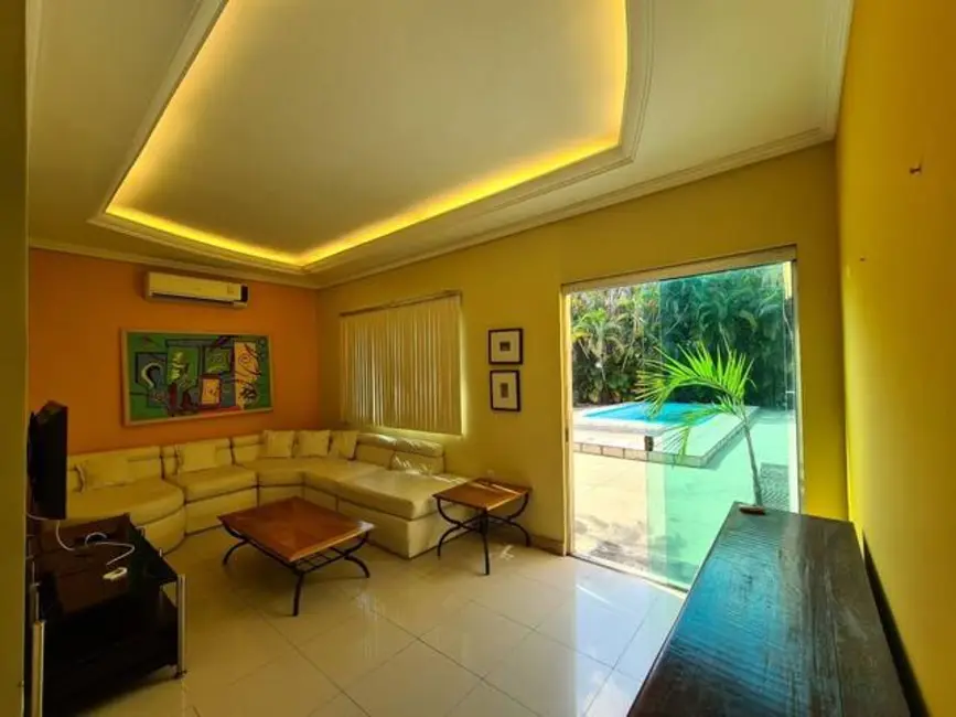 Casa com 4 quartos à venda, 4054m2 em Parque 10 de Novembro, Manaus - AM - imagem 3 Foto 3 de Casa com 4 quartos à venda, 4054m2 em Parque 10 de Novembro, Manaus - AM