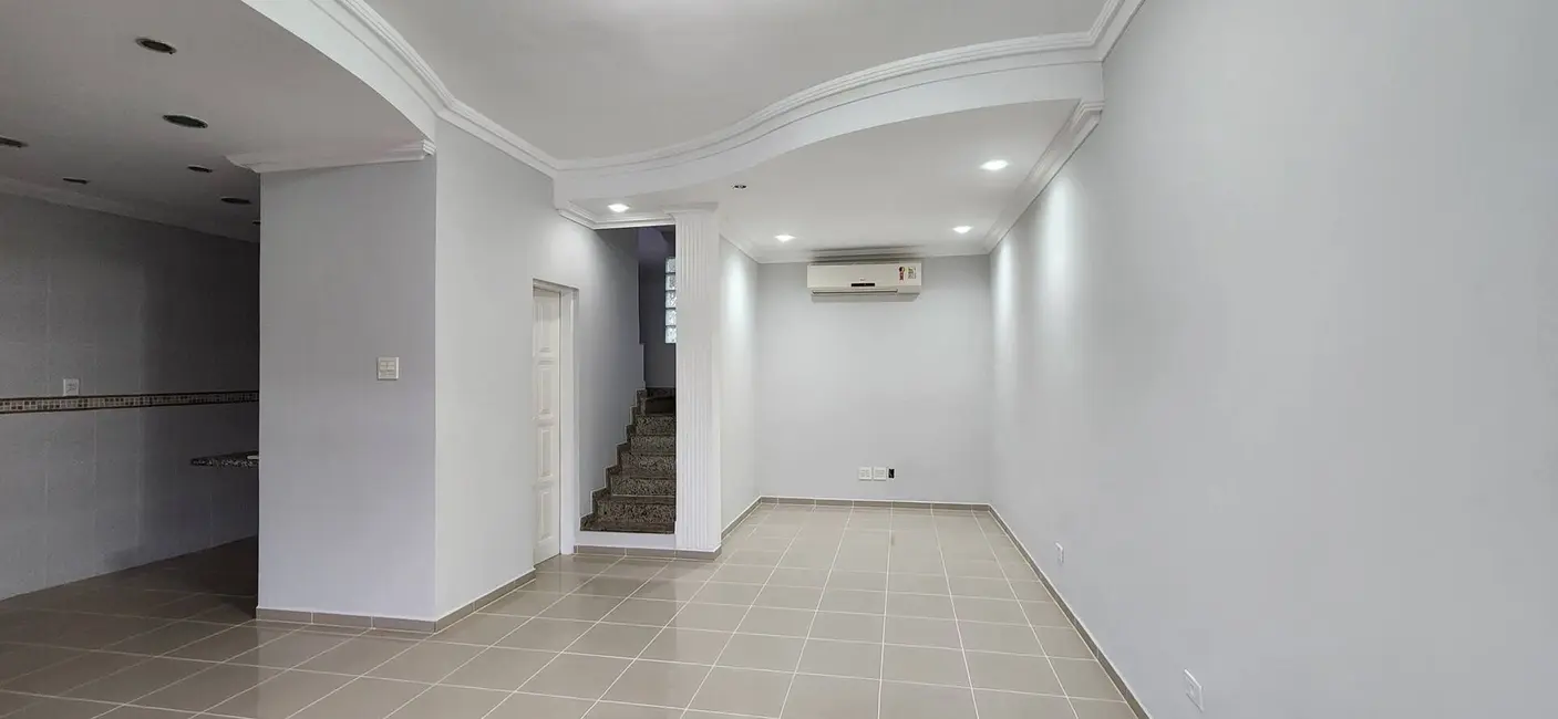 Foto 4 de Casa com 3 quartos à venda, 220m2 em Ponta Negra, Manaus - AM