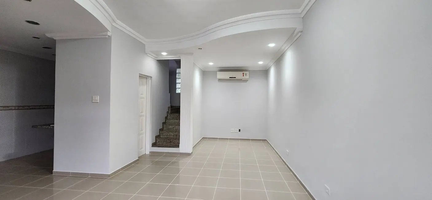 Foto 9 de Casa com 3 quartos à venda, 275m2 em Ponta Negra, Manaus - AM