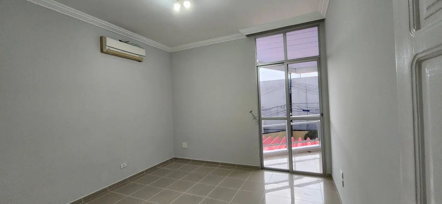 Foto 5 de Casa com 3 quartos à venda, 275m2 em Ponta Negra, Manaus - AM