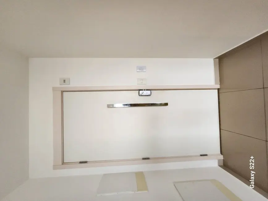Apartamento com 3 quartos para alugar, 169m2 em Ponta Negra, Manaus - AM - imagem 4 Foto 4 de Apartamento com 3 quartos para alugar, 169m2 em Ponta Negra, Manaus - AM
