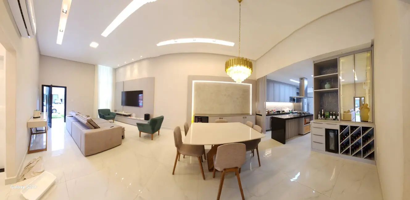 Foto 4 de Casa à venda, 300m2 em Ponta Negra, Manaus - AM