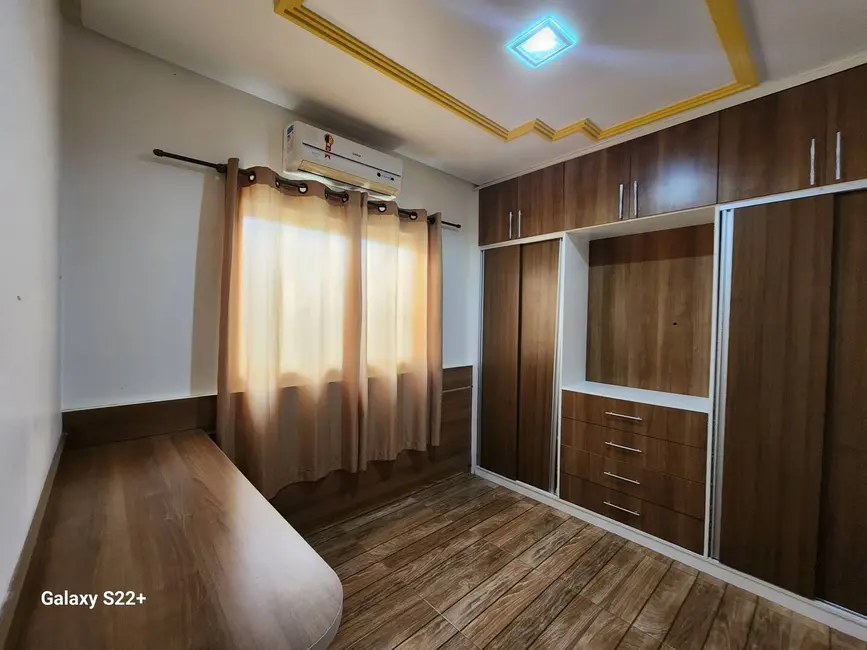 Casa com 3 quartos para alugar, 250m2 em Tarumã-Açu, Manaus - AM - imagem 8 Foto 8 de Casa com 3 quartos para alugar, 250m2 em Tarumã-Açu, Manaus - AM