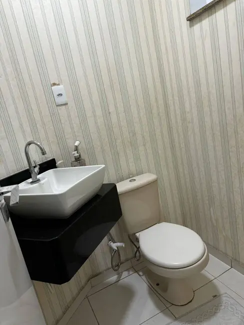 Casa com 4 quartos à venda em Flores, Manaus - AM - imagem 9 Foto 9 de Casa com 4 quartos à venda em Flores, Manaus - AM