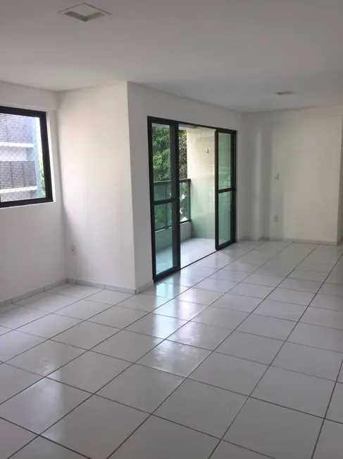 Apartamento com 3 quartos para alugar, 100m2 em Casa Forte, Recife - PE - imagem 3 Foto 3 de Apartamento com 3 quartos para alugar, 100m2 em Casa Forte, Recife - PE