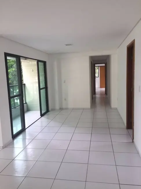 Foto 1 de Apartamento com 3 quartos para alugar, 100m2 em Casa Forte, Recife - PE
